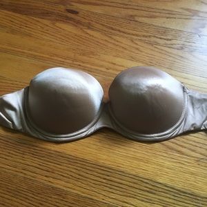 PINK Victoria's Secret Intimates & Sleepwear - Victoria’s Secret 34D bra push-up PINK Victoria's Secret Intimates & Sleepwear - Victoria’s Secret 34D bra push-up